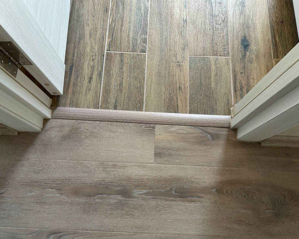 Самоклеящийся порог ЛС 35.1800.4051 Африканское лапачо