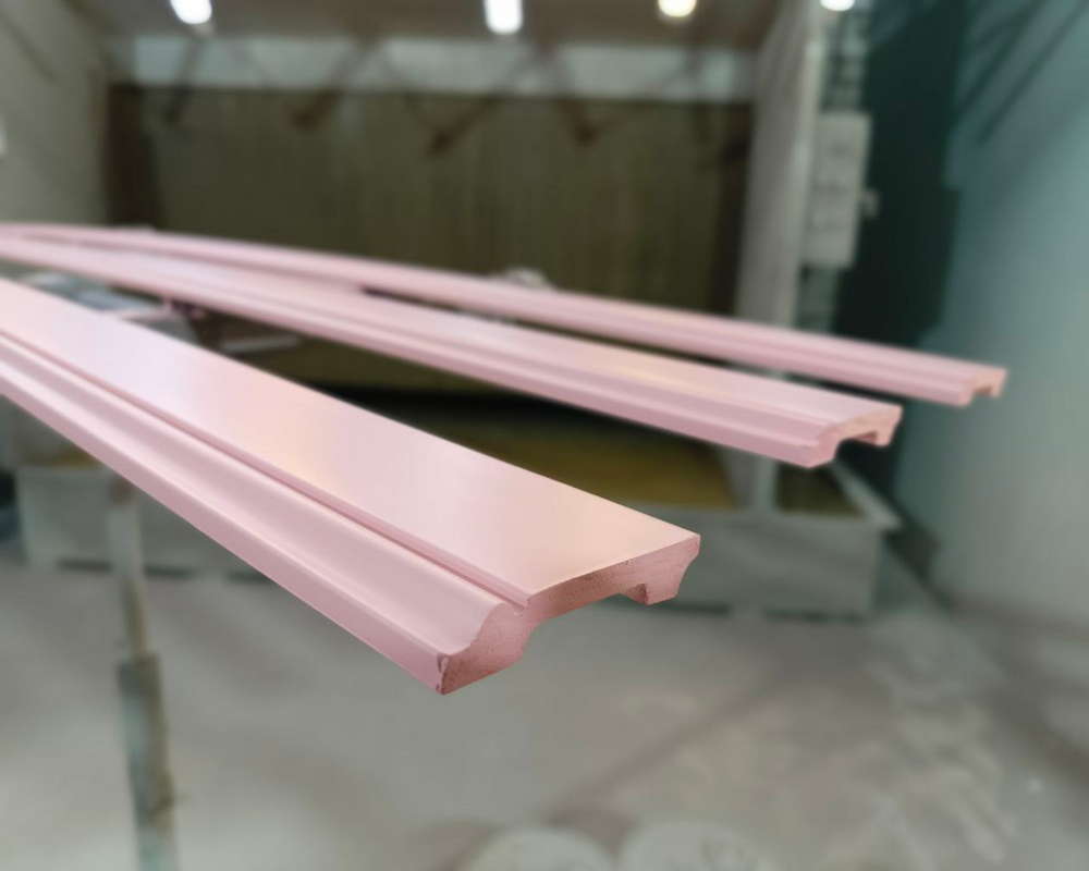 Плинтус из полистирола высокой плотности Волшебная Палочка 100*13*2000. MSPOL 103. Окраска включена в стоимость