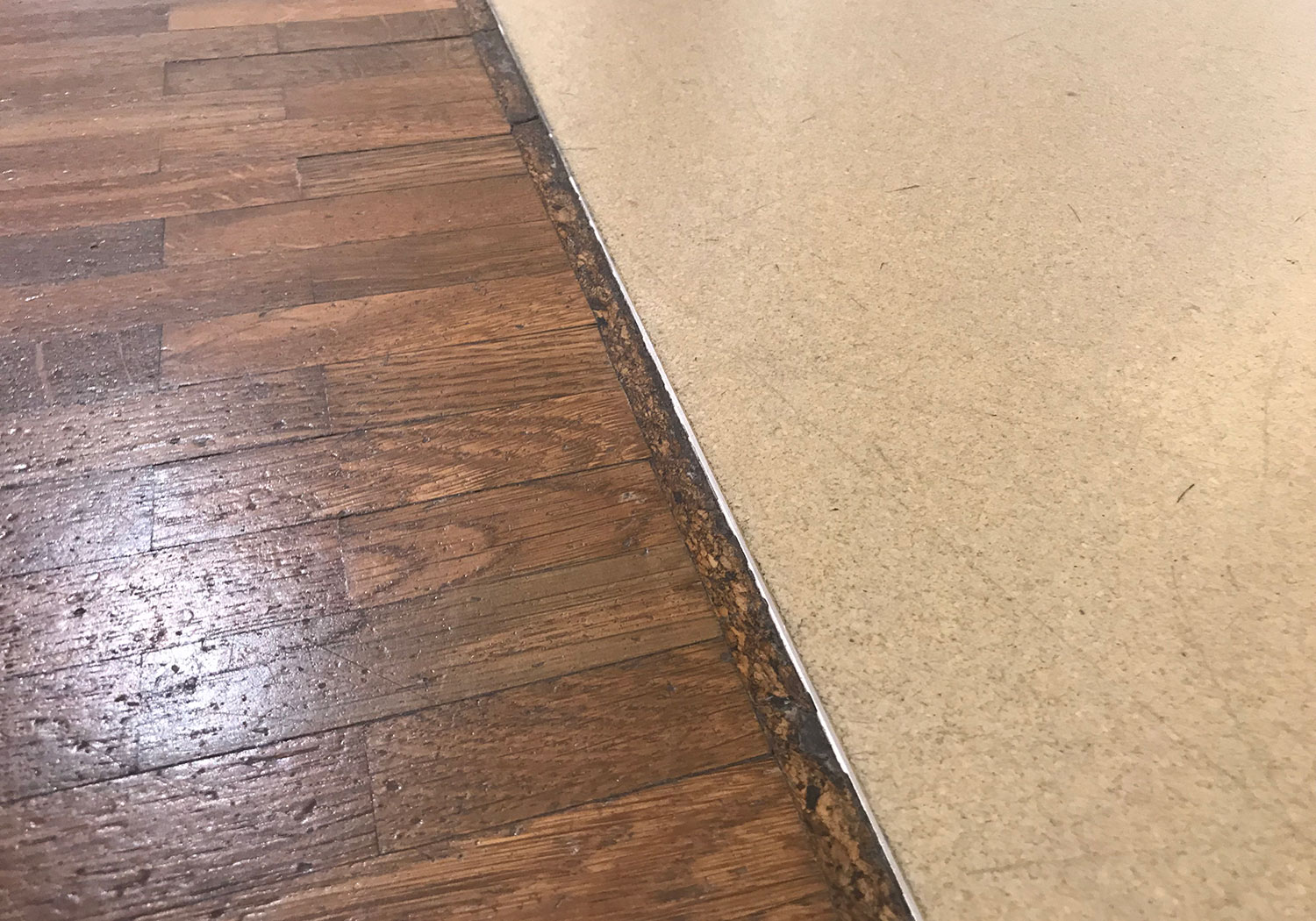 Компенсатор пробковый ВОЛШЕБНАЯ ПАЛОЧКА 900*15*10мм Р09