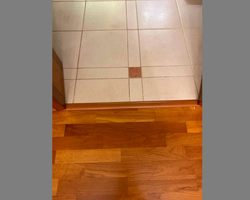 Самоклеящийся порог ЛС 35.2700.4088 Орех