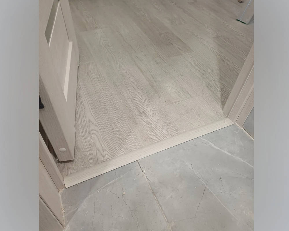 Самоклеящийся порог ЛС 35.1800.4087 Дуб беленый