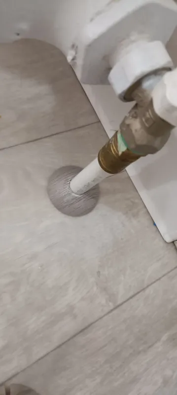 Обвод для труб 3/4 ПВХ ИДЕАЛ 28мм 081 Металлик