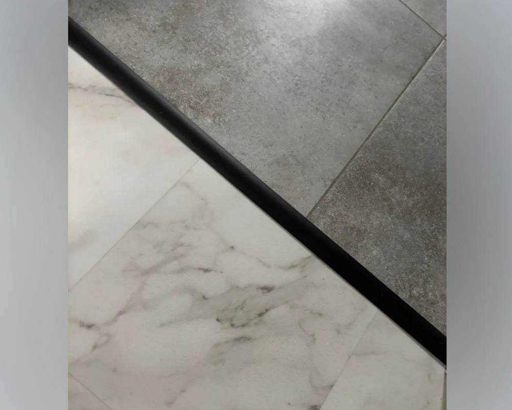 Самоклеящийся порог ЛС 35.1800.4091 Дуб темный