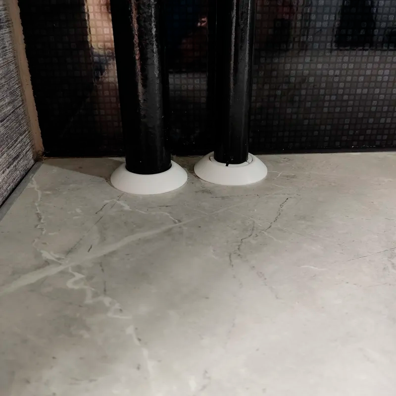 Розетка для труб D22 M105