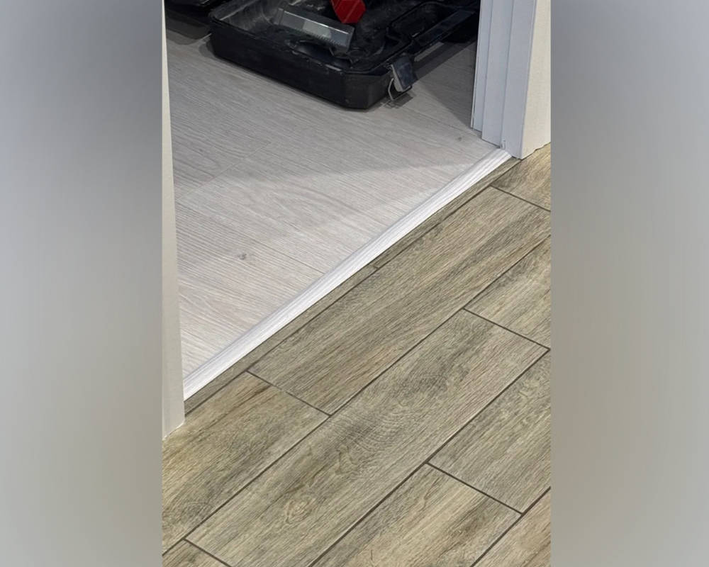 Самоклеящийся порог ЛС 35.1800.4051 Африканское лапачо