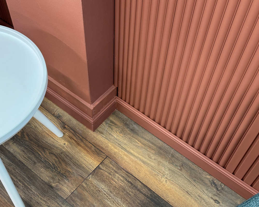 Плинтус из полистирола высокой плотности Волшебная палочка MSPOL 110 120*15*2000 Белый под покраску