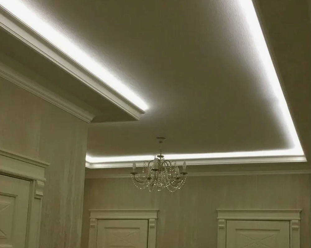 Молдинг из полистирола высокой плотности HI WOOD LB40 40мм х 20мм х 2,0м.