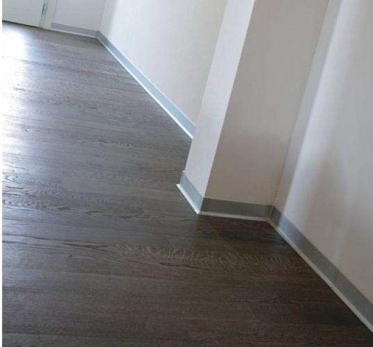 Плинтус алюминиевый Пл 80.2500.01лк Серебро