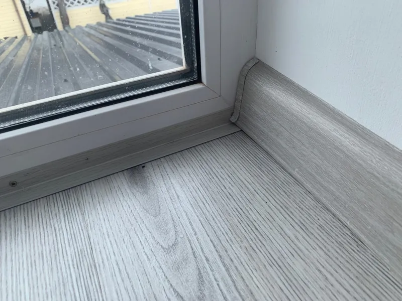 Порог угловой ПУ 05-1.900.081 Сосна