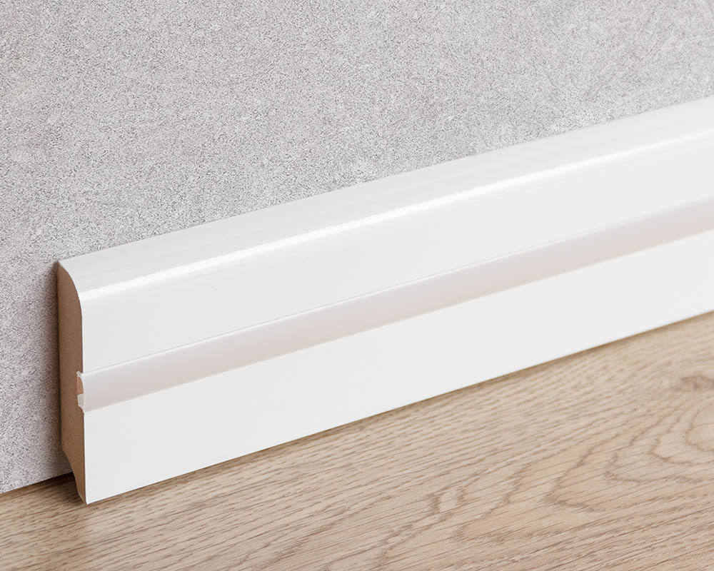 Плинтус МДФ Смартпрофайл Глосс LED 80М Белый