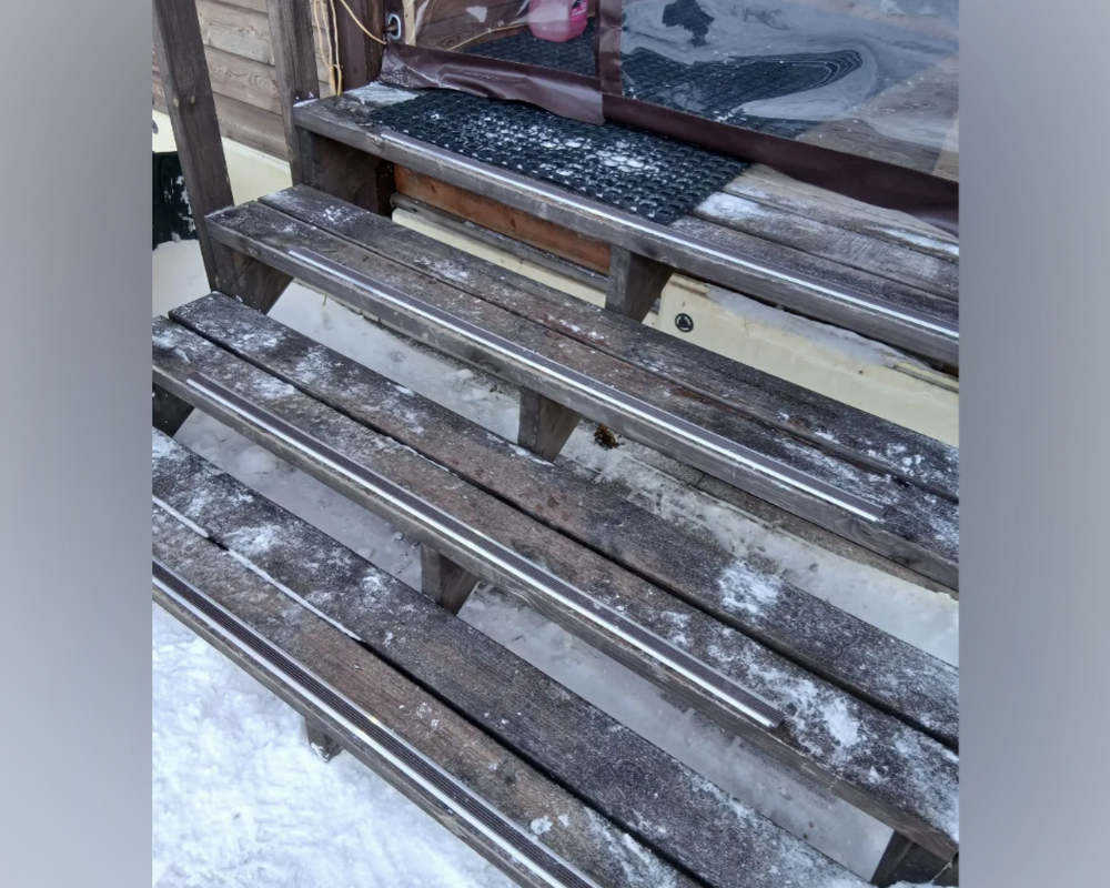 Порог одноуровневый ПС 08.2700.242л Шампань