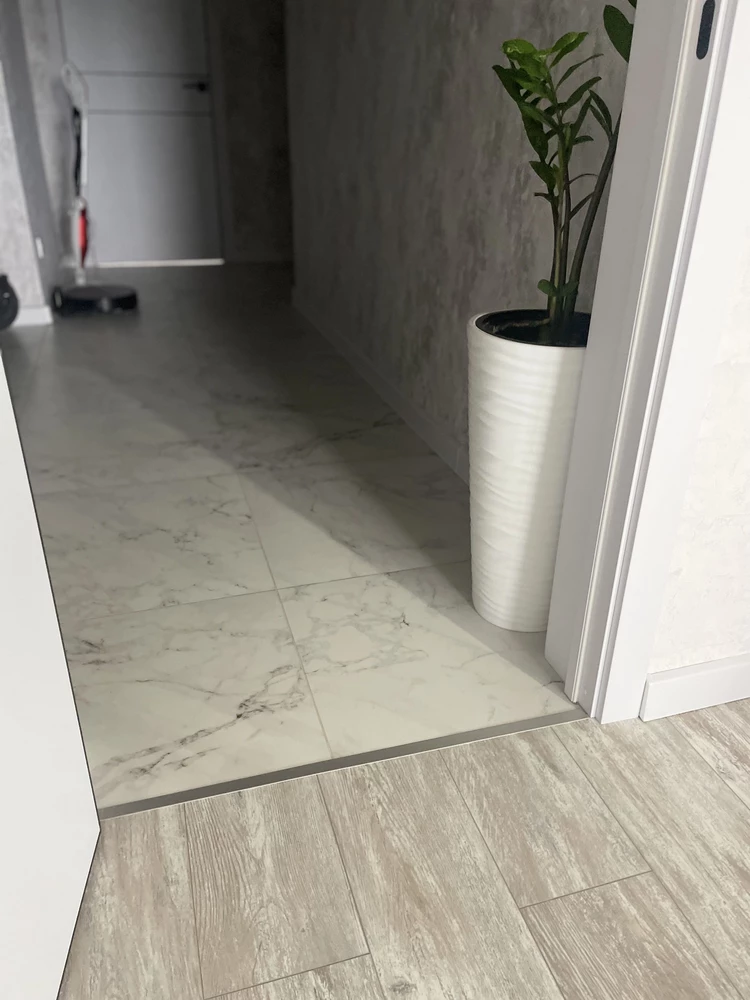 Профиль стыкоперекрывающий ЛС 10НСБ(304).2700.042 2,7 м Шампань