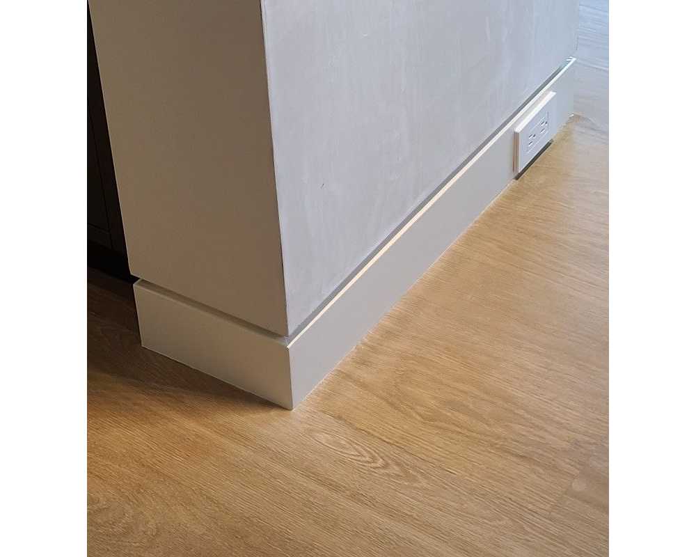 Теневой профиль Decaro Invisible I100 2м